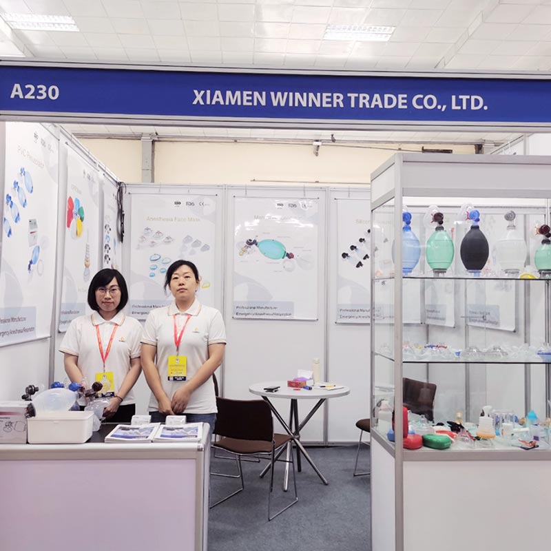 Dévoilement d'innovations médicales de pointe au Vietnam Medi-pharma Exhibition 2024