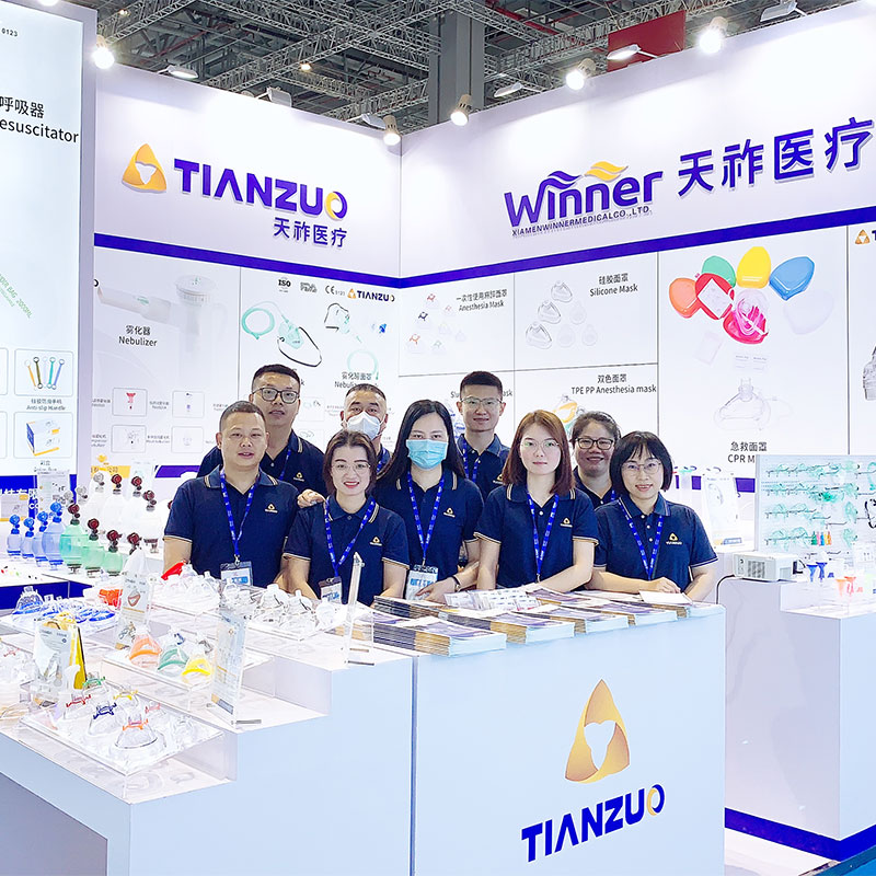 Xiamen Winner Medical brille à l'exposition CMEF avec des équipements consommables médicaux de pointe